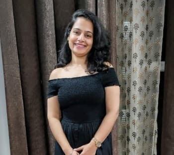 Dr. Garima - Govt Certified Yoga Teacher Delhi